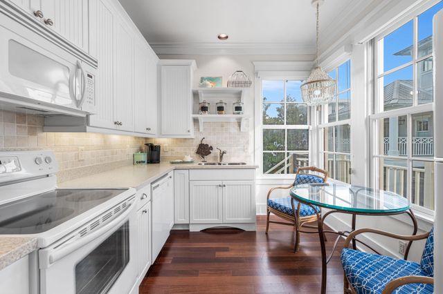 81 Western Lake Drive, Santa Rosa Beach, FL 32459