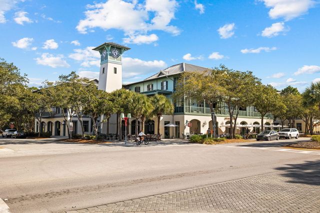 81 Western Lake Drive, Santa Rosa Beach, FL 32459