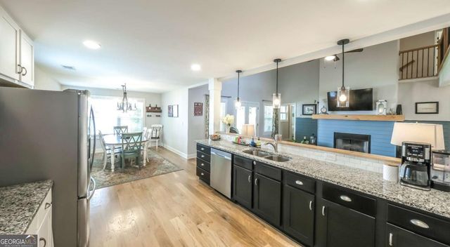 330 Brookstone Drive, Carrollton, GA 30116