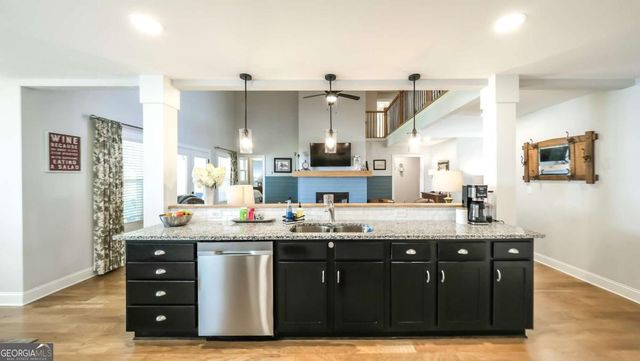 330 Brookstone Drive, Carrollton, GA 30116