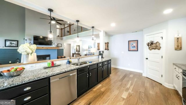 330 Brookstone Drive, Carrollton, GA 30116