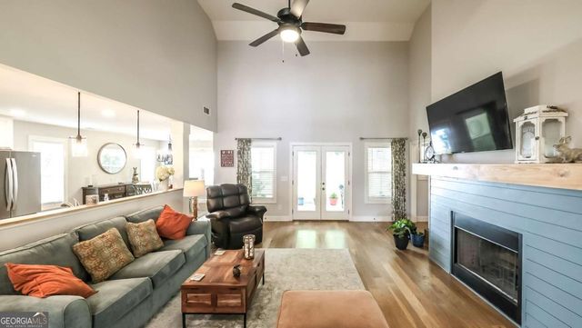 330 Brookstone Drive, Carrollton, GA 30116
