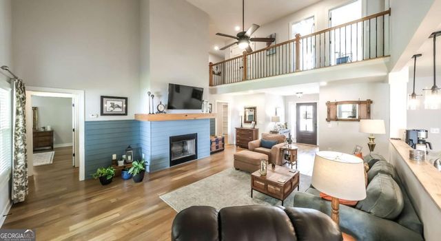 330 Brookstone Drive, Carrollton, GA 30116