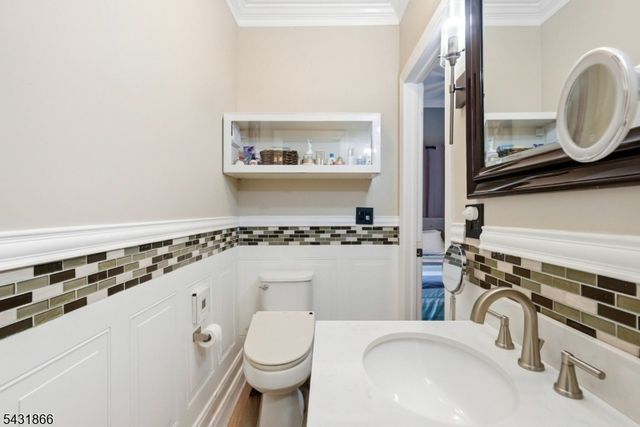 279 Belleville Ave, Bloomfield Twp., NJ 07003