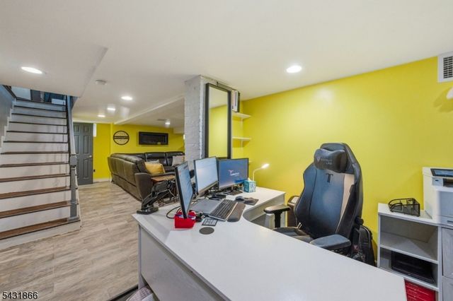 279 Belleville Ave, Bloomfield Twp., NJ 07003