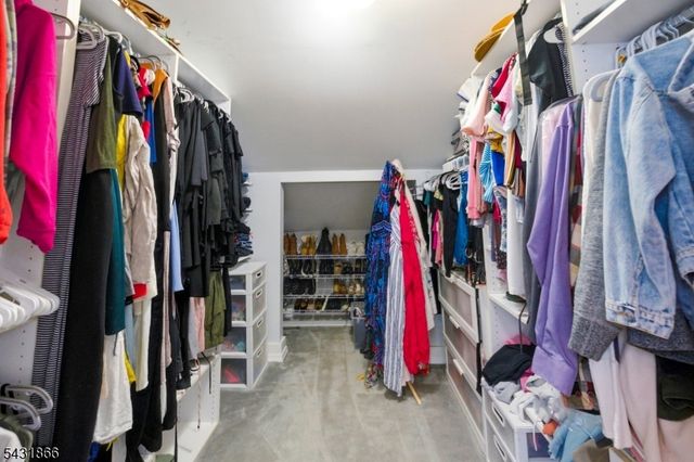 279 Belleville Ave, Bloomfield Twp., NJ 07003