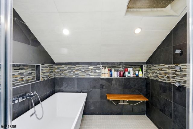 279 Belleville Ave, Bloomfield Twp., NJ 07003