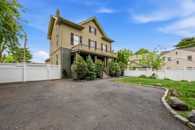 279 Belleville Ave, Bloomfield Twp., NJ 07003