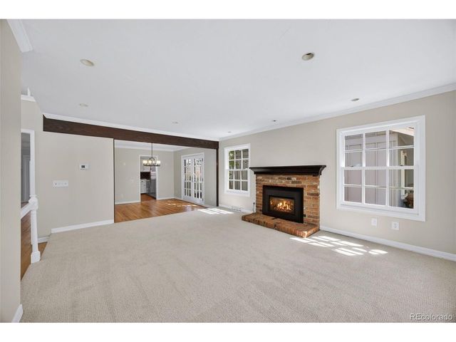 8625 Garland Ct, Arvada, CO 80005