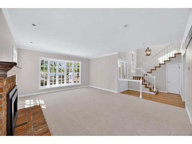 8625 Garland Ct, Arvada, CO 80005