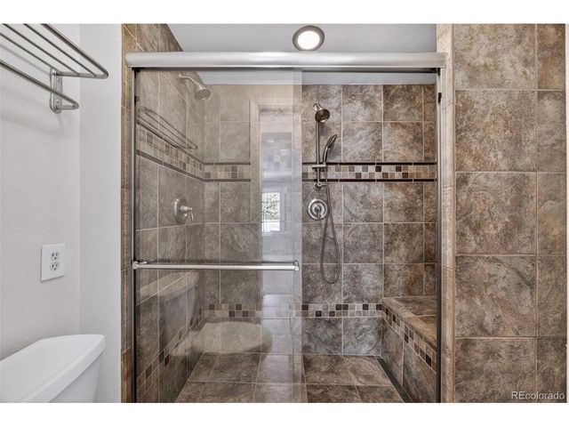 8625 Garland Ct, Arvada, CO 80005