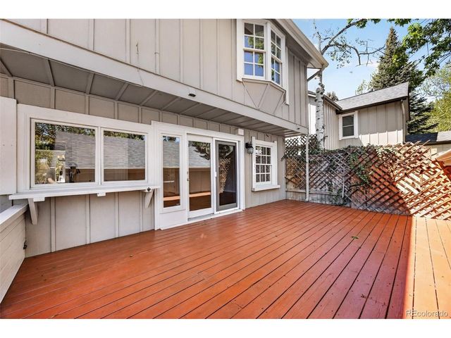 8625 Garland Ct, Arvada, CO 80005