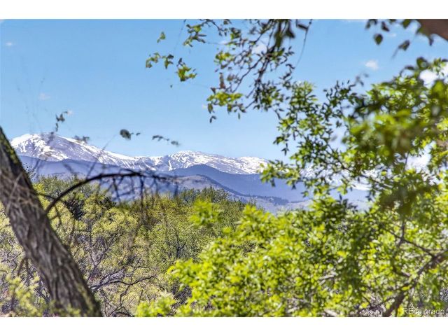 8625 Garland Ct, Arvada, CO 80005