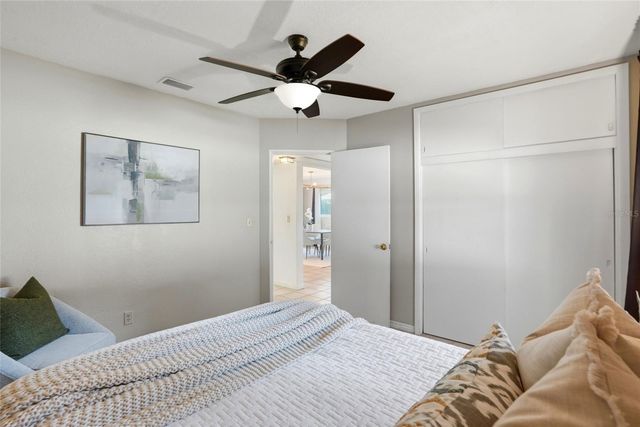 6900 10TH AVENUE N, St Petersburg, FL 33710