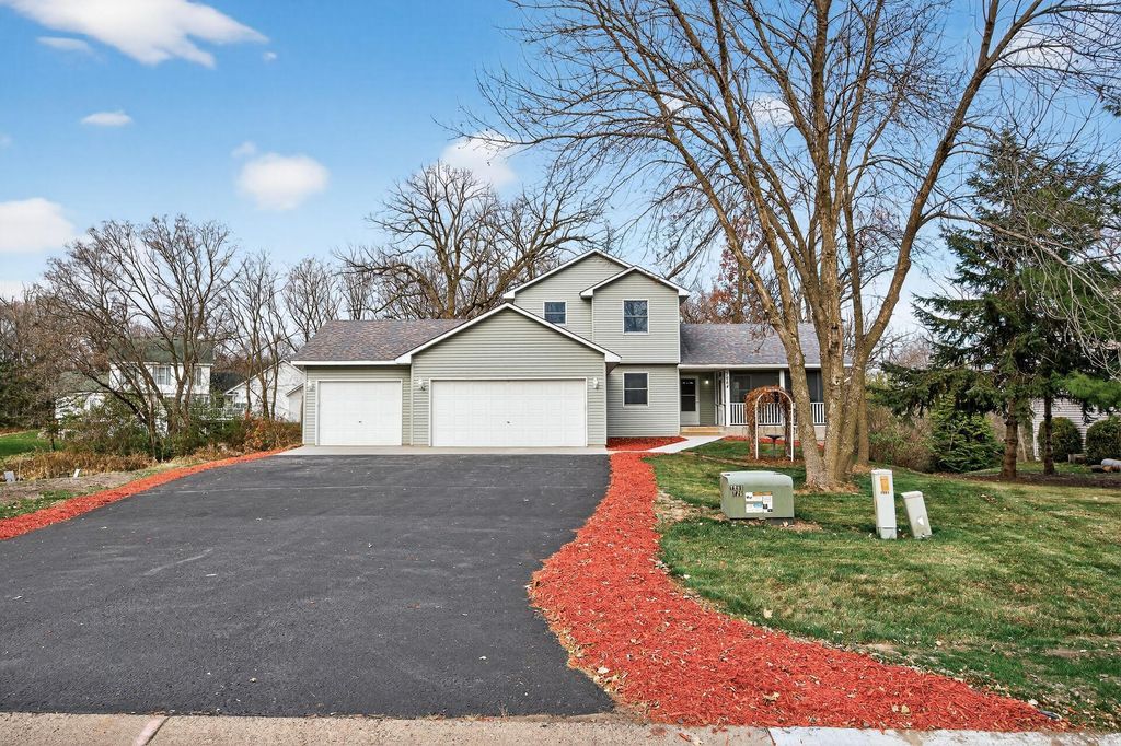 7004 256th Street, Wyoming, MN 55092