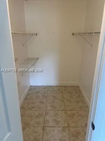 6040 Shakerwood Cir 203, Tamarac, FL 33319