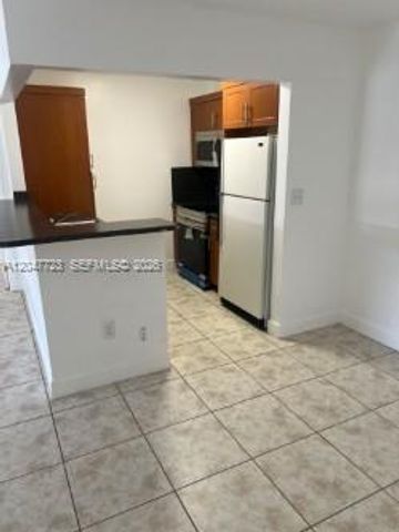6040 Shakerwood Cir 203, Tamarac, FL 33319