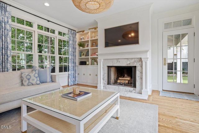 1800 Fairview Road, Raleigh, NC 27608