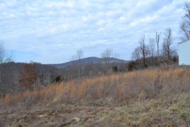 129 Rushing Springs Rd, Monterey, TN 38574