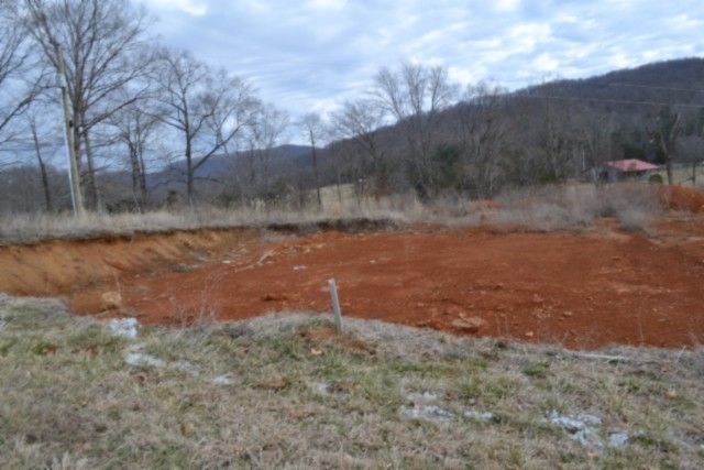 129 Rushing Springs Rd, Monterey, TN 38574