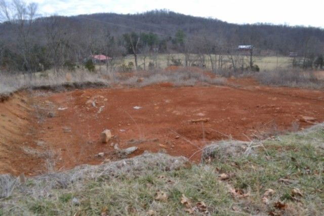 129 Rushing Springs Rd, Monterey, TN 38574