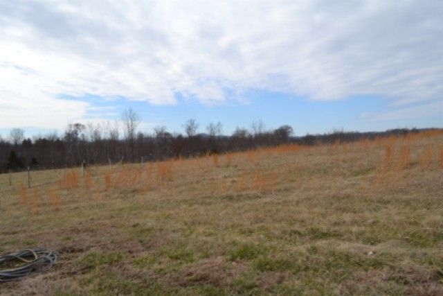 129 Rushing Springs Rd, Monterey, TN 38574