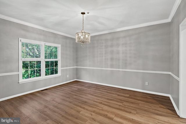 810 THICKET CT, West Chester, PA 19380