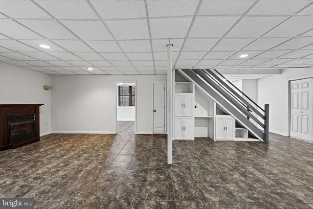 810 THICKET CT, West Chester, PA 19380