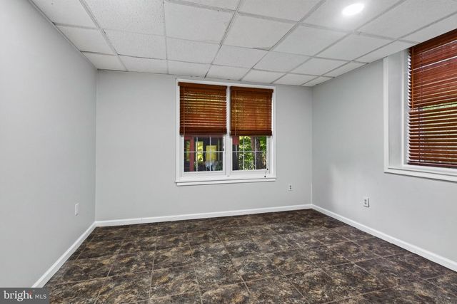 810 THICKET CT, West Chester, PA 19380