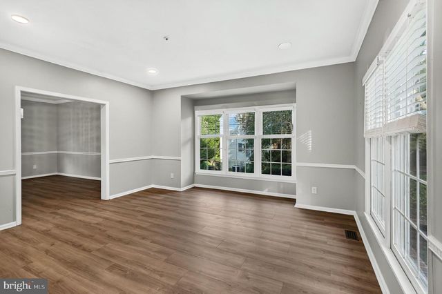 810 THICKET CT, West Chester, PA 19380