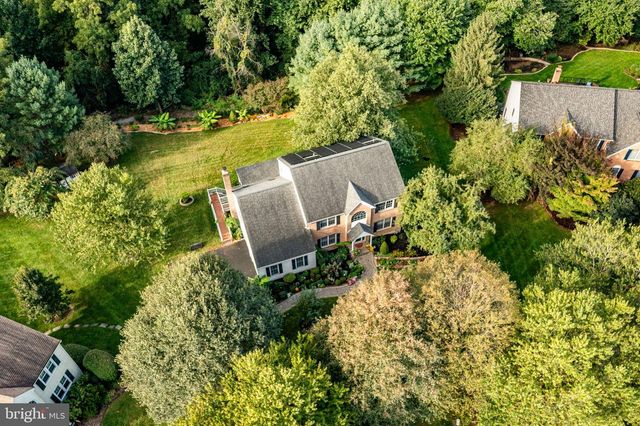 810 THICKET CT, West Chester, PA 19380