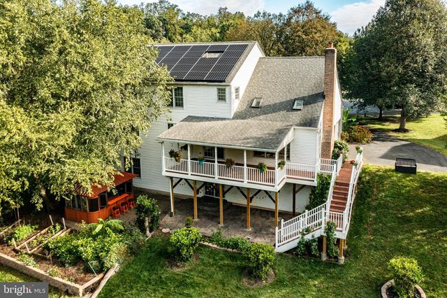 810 THICKET CT, West Chester, PA 19380