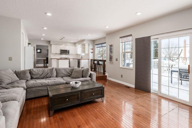 8133 Dunaway Lane, Westerville, OH 43082