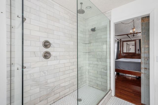 8133 Dunaway Lane, Westerville, OH 43082