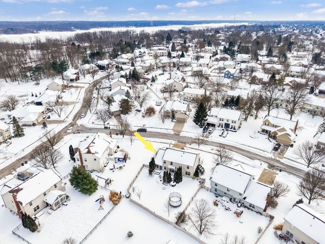 8133 Dunaway Lane, Westerville, OH 43082