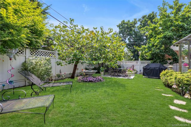 41-35 219th Street, Bayside, NY 11361
