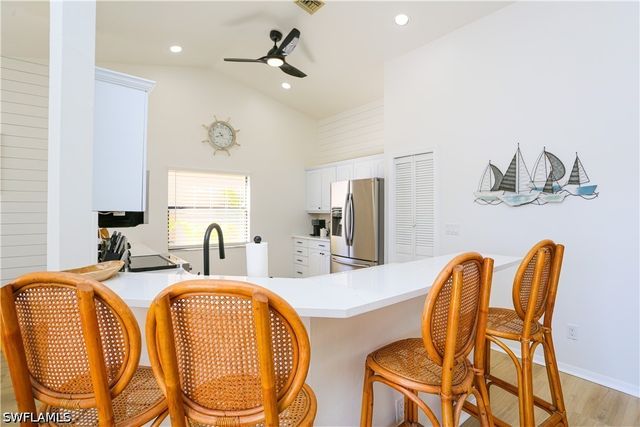 1394 Monarch CIR, Naples, FL 34116