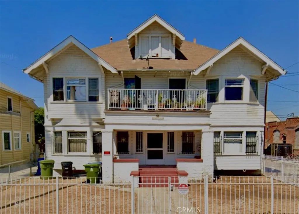 1315 S Harvard, Los Angeles, CA 90006