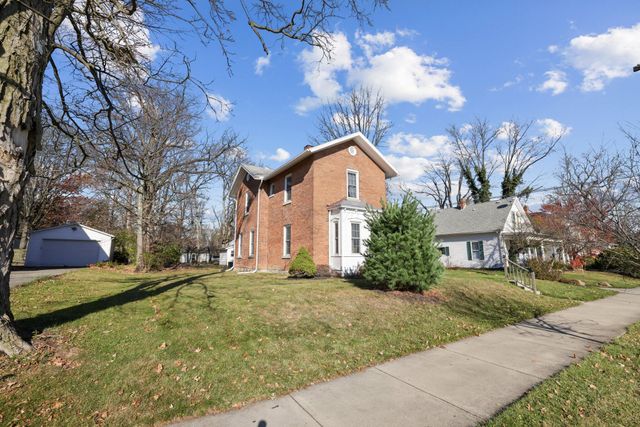 102 W Lincoln Avenue, Delaware, OH 43015