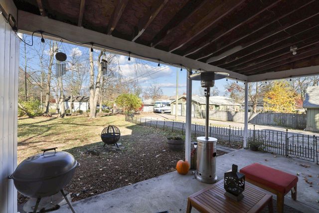 102 W Lincoln Avenue, Delaware, OH 43015