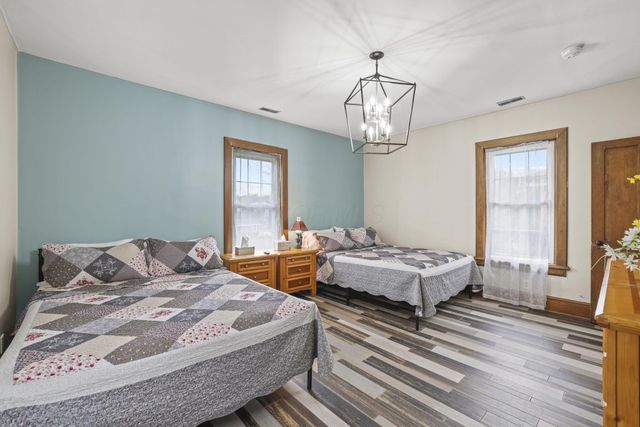 102 W Lincoln Avenue, Delaware, OH 43015