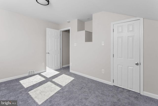 418 HULME ST, Burlington, NJ 08016