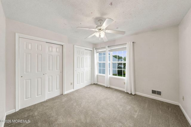 39 Hummingbird Court, Marlboro, NJ 07746