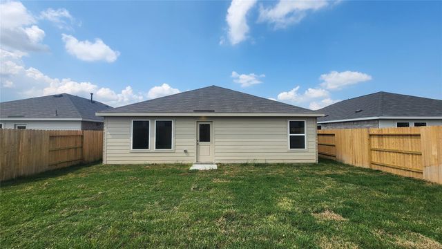 9238 Coral Trout Way, Baytown, TX 77521