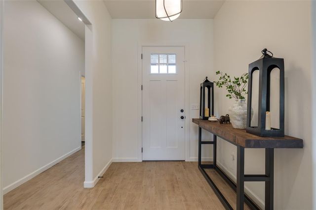 8110 Goldfinch Drive, Guthrie, OK 73044