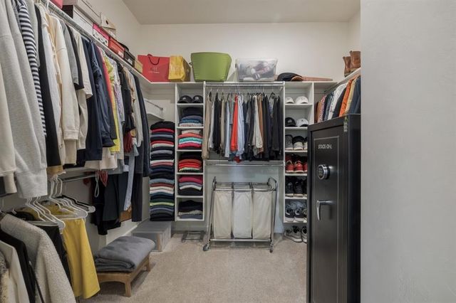 8110 Goldfinch Drive, Guthrie, OK 73044