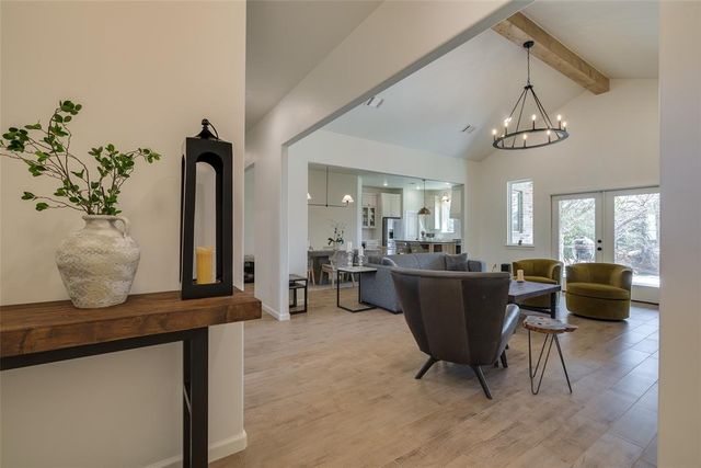 8110 Goldfinch Drive, Guthrie, OK 73044