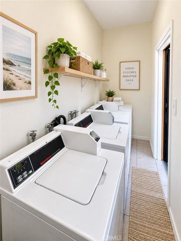 10203 England Avenue, Inglewood, CA 90303