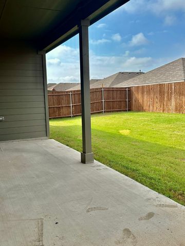 16525 Portage Street, Justin, TX 76247