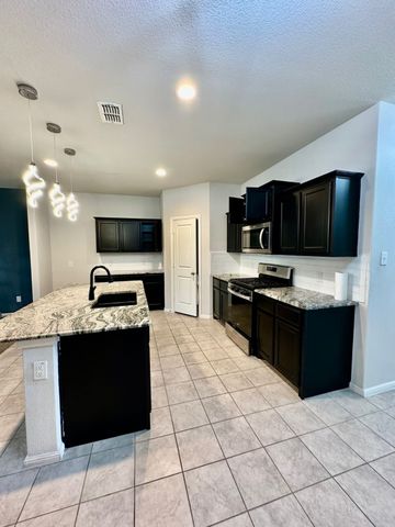 16525 Portage Street, Justin, TX 76247